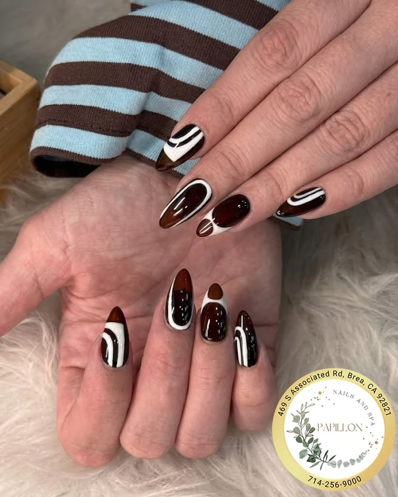 Nail Oct 26